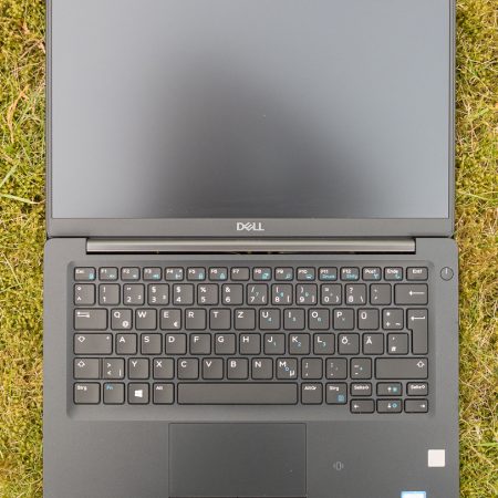 Dell Latitude 7390 Laptop 13.3 - Intel Core i5 8th Gen - i5-8350U - Quad Core 3.4Ghz - 256GB SSD - 8GB RAM - 1920x1080 FHD